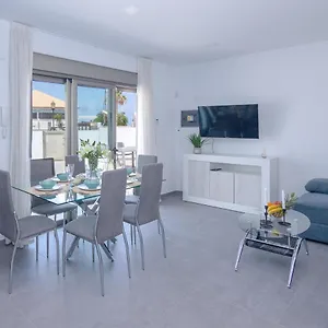 Apartamento Poris 3 Beachfront By Holidays, Corralejo